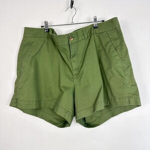Old Navy Olive Green Mid Rise Everyday Short